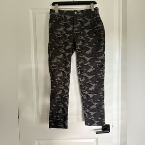 Banana Republic Gray Camo Women's Cargo Jeans
